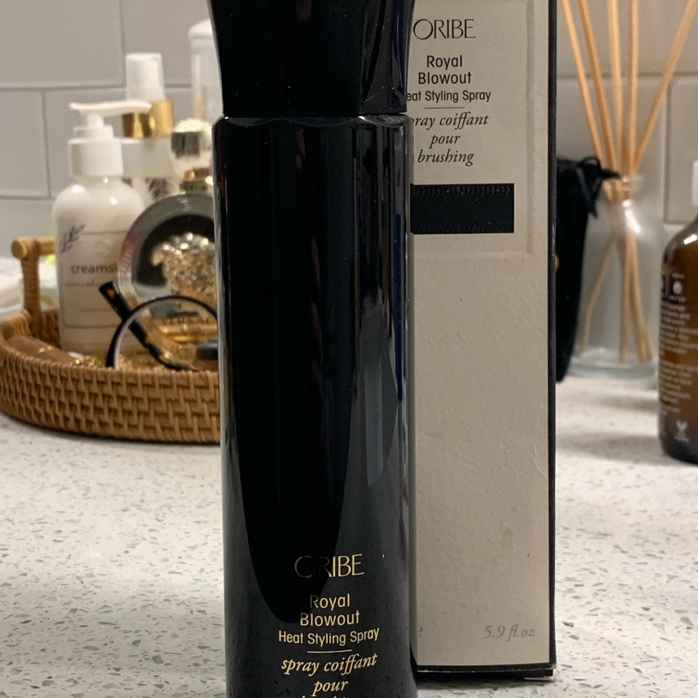 Oribe Royal Blowout Spray